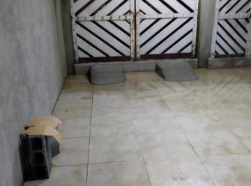 Casa · 2 Quartos · 1 Vaga · Vende-se Casa na Chácara Vista Linda 3 km da Praia