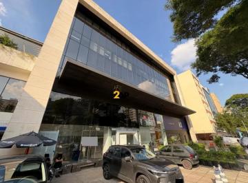 Comercial · 640m² · 4 Vagas · Excelente Oportunidade de Locação: Ponto Comercial com 6 banheiros, 4 vagas de garagem e 640m² em Pi