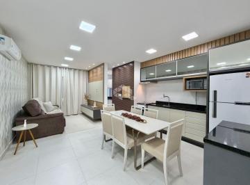 Apartamento · 67m² · 2 Quartos · 1 Vaga · Apartamento 2 dormitórios, mobiliado e decorado, O/S com box de garagem no bairro Navegantes em Capã