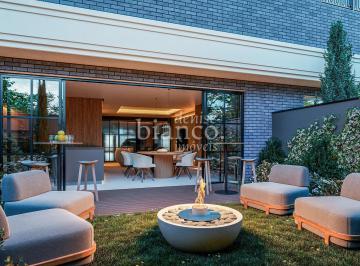 Casa · 295m² · 4 Quartos · 3 Vagas · Casa em Santa Felicidade, 4 suítes, 3 vagas