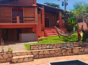 Casa de 3 quartos, Brasília · Cond Estância Jardim Botânico 3 Quartos Suítes 400m2 RÚSTICA TIJOLINHO COM LAZER CONDOMÍNIO FECHADO