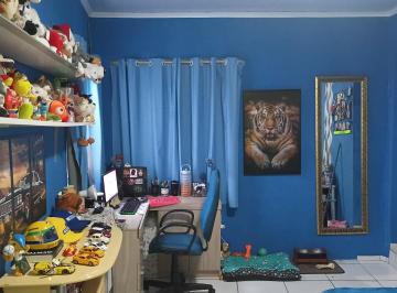 Casa de 3 quartos, Embu das Artes · Vendo está linda casa no Pq Pirajussara