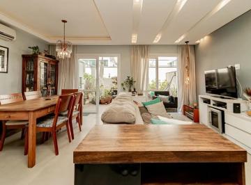 Casa · 195m² · 3 Quartos · 356 Vagas · Casa em Jardim Carvalho
