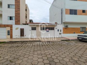 Casa de 3 quartos, São Mateus · Casa com três quartos no bairro Boa Vista