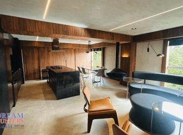 Apartamento · 210m² · 3 Quartos · 4 Vagas · COBERTURA Mobiliada, com 3 quartos (2 suítes), 4 vagas, Bairro Campo Comprido