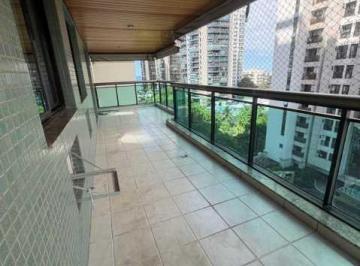 Apartamento · 145m² · 3 Quartos · 2 Vagas · Vendo Apartamento no Ilha de Cozumel no Posto 4 na quadra da praia da Barra da T