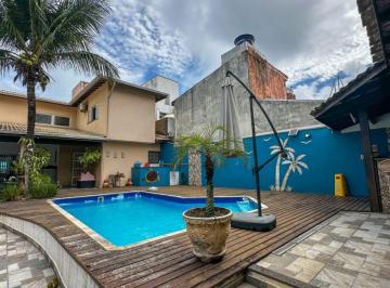 Casa de 6 quartos, Itanhaém · Casa com 6 dormitórios à venda - 342.71 m² - Centro - Itanhaém/SP