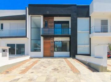 Casa · 164m² · 3 Quartos · 2 Vagas · Excelente sobrado com 3 dormitórios, sendo 1 suíte no bairro Aberta dos Morros