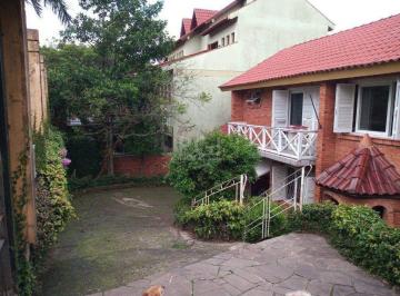 Casa · 330m² · 3 Quartos · 2 Vagas · Casa para Venda - 256.87m², 3 dormitórios, sendo 1 suites, 2 vagas - Teresópolis