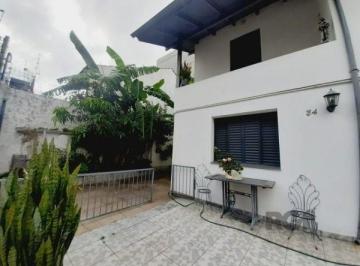 Casa · 310m² · 4 Quartos · 4 Vagas · Casa em Menino Deus