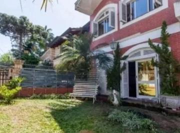 Casa · 242m² · 4 Quartos · 3 Vagas · Casa sobrado no bairro Tristeza de 4 dormitórios 3 vagas DESOCUPADA