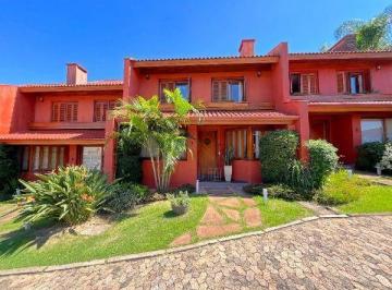 Casa · 364m² · 4 Quartos · 2 Vagas · Casa Condominio em Porto Alegre, no bairro Cristal, com 4 dormitório(s), e 4 ban