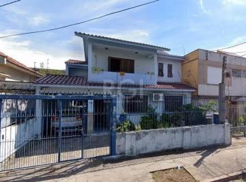 Casa · 300m² · 4 Quartos · 5 Vagas · Casa para Venda - 270m², 4 dormitórios, sendo 1 suites, 5 vagas - Partenon