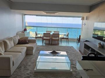 Apartamento de 2 quartos, Salvador · APARTAMENTO 2/4 para Locação Excelente localização e vista mar