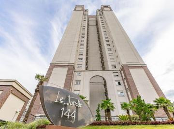 Apartamento de 3 quartos, Curitiba · Apê no Le Jardin com muito sol!