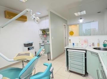 Foto 01 · Sala Comercial Totalmente Montada como Consultório Odontológico no Recreio Medical Center - 1 Vaga, 