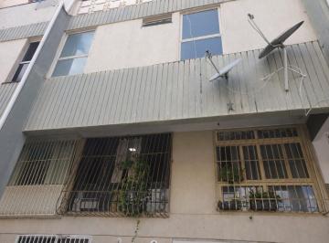 Apartamento de 2 quartos, Brasília · APTO NA 703 NORTE, PERTO DA RODOVIARIA, BRASILIA SHOPPING, CARREFOR , ESCOLAS .