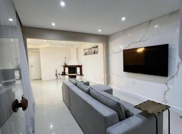 Casa · 200m² · 3 Quartos · 4 Vagas · Casa à Venda 200m² 3 quartos 4 vagas - Condomínio Residencial Tamboré 4
