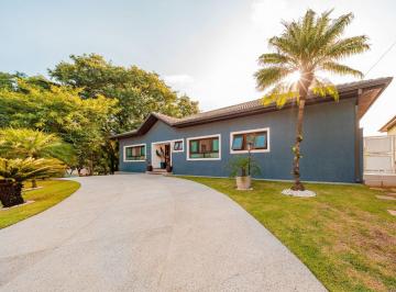 Casa de 6 quartos, Santana de Parnaíba · Casa Semi-Térrea de Esquina Mobiliada | 6 Dormitórios, Piscina e Espaço Gourmet – Alphaville 12