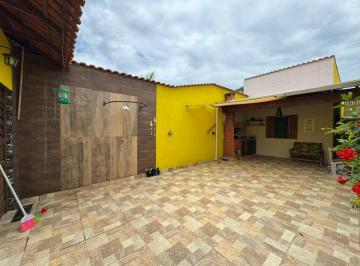 Casa de 2 quartos, Itanhaém · Casa com 2 dormitórios à venda - 84.5 m² - Guacyra - Itanhaém/SP
