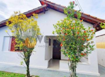 Casa de 2 quartos, Caraguatatuba · Casa com 2 quartos e 264 m² à venda em Indaiá