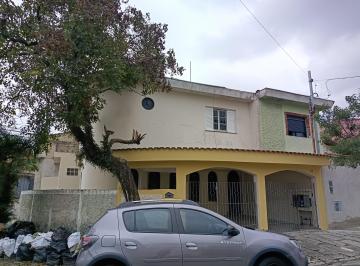 Casa de 3 quartos, Santo André · Sobrado bem localizado