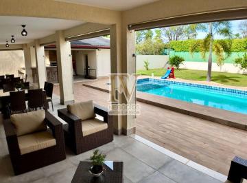 Casa de 4 quartos, Brasília · SHIN QI 09 - CASA MODERNA - MOBILIADA