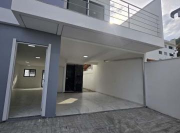 Casa · 3 Quartos · 2 Vagas ·
Sobrado de Alto Padrão no Quilombo