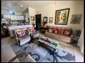 Casa · 300m² · 2 Quartos · 3 Vagas · 
                                Linda casa na Praia Alegre
                            