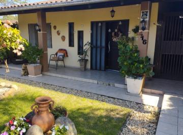 Casa · 4 Quartos · 2 Vagas · 
                                Casa na Praia Alegre Penha
                            