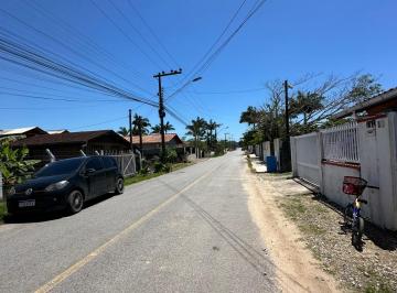 Casa · 3 Quartos · Casa no Centro de Penha