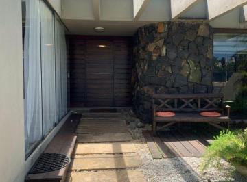Casa de 3 quartos, Criciúma · Residência Alto Padrão, Pio Correia, Criciúma