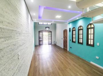 Casa de 3 quartos, Barueri · Casa em condomínio, 3 dormitórios, 2 banheiro, área gourmet com churrasqueira, 1 vaga