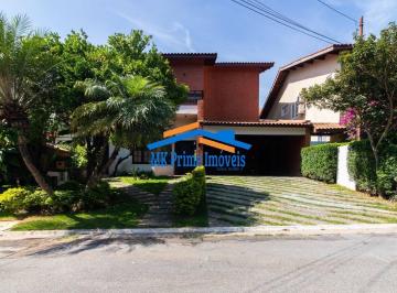 Casa · 315m² · 5 Quartos · Alphaville 9 - Totalmente Reformada e Pronta para Morar