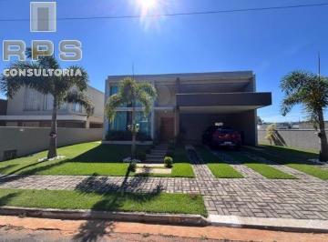 Foto 01 · Imperdível Casa em Condomínio à Venda em Atibaia-SP, Bairro Usina: 3 Suítes, 2 Salas, 4 Banheiros, 4