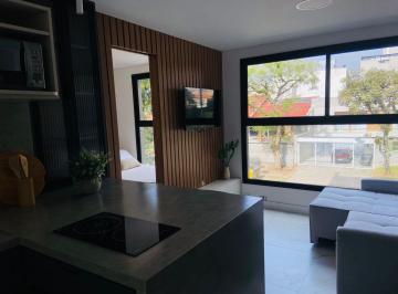 Apartamento de 2 quartos, Curitiba · Explêndido Studio totalmente mobiliado e Decorado!