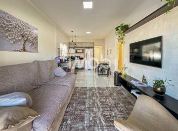 Casa · 360m² · 3 Quartos · 2 Vagas · Casa com 3 Quartos, Três Rios do Sul