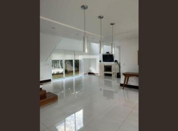 Casa · 275m² · 3 Quartos · 5 Vagas · Casa para Aluguel - Chácara das Flores, 3 Quartos, 275 m² - Carapicuíba