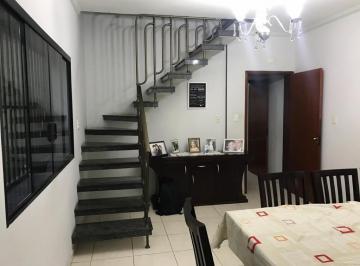 Casa · 250m² · 3 Quartos · 2 Vagas · Sobrado à venda, 3 quartos, 3 suítes, 2 vagas, Parque Oratório - Santo André/SP