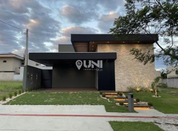 Casa · 189m² · 3 Quartos · 2 Vagas · VENDA | Casa, com 3 dormitórios em Porto Madero, Dourados