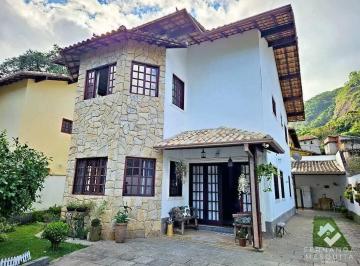 casa-com-3-suites-e-area-gourmet-a-venda-no-parque1605180.jpeg · Casa com 3 Suítes e Área Gourmet à Venda no Parque do Imbuí Teresópolis RJ