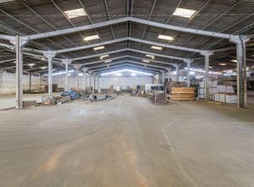 Comercial , São José dos Pinhais · Barracão 1.100m² em Arujá – Pé Direito 6m + Energia Trifásica | Ideal para Logística e Indústria