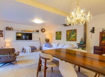 Casa · 150m² · 3 Quartos · 2 Vagas · Casa em condomínio com terraço, piscina e espaço gourmet, Chacara das Pedras