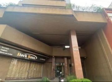 Comercial · 40m² · 1 Quarto · Sala comercial com 40m² para locação no bairro Floresta, Porto Alegre, RS.