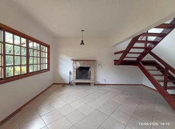 260817.jpg · Casa para locação com 3 quartos sendo 2 suítes, 155,34 m² no Ermitage Teresópolis/RJ.
