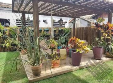 Casa · 155m² · 4 Quartos · 2 Vagas · Casa em Itapuã