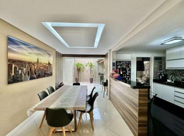Casa de 3 quartos, Cotia · Casa à venda Granja Viana - 153 m² com 3 quartos e 2 vagas de garagem