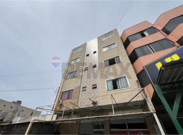 Apartamento · 50m² · 2 Quartos · Apartamento de 2 quartos, com elevador no Riacho Fundo 1