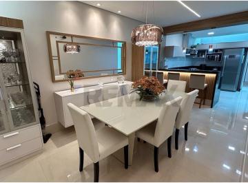 Casa · 120m² · 4 Quartos · 2 Vagas · Casa 4 Quartos com Suíte e Churrasqueira no Núcleo Bandeirante em Brasília DF