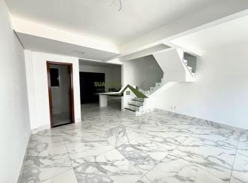Casa · 220m² · 3 Quartos · 2 Vagas · Casa com 3 Quartos e 3 banheiros à Venda, 220 m²